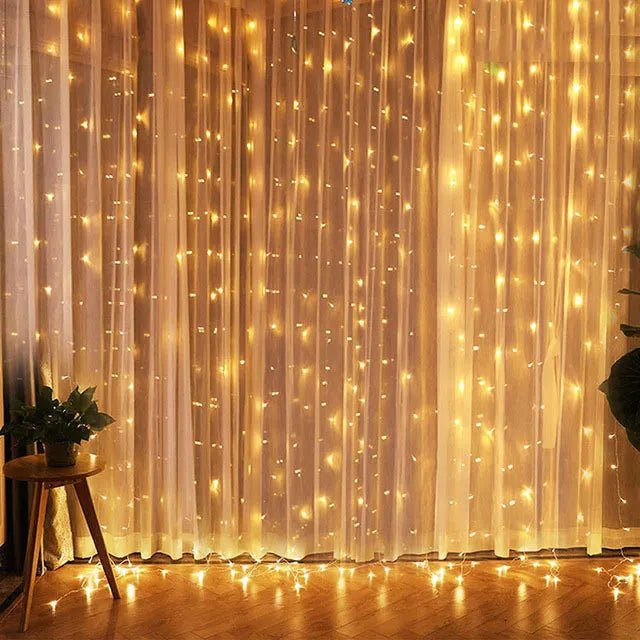 Christmas Lights Curtain Garland - Festive Fancies